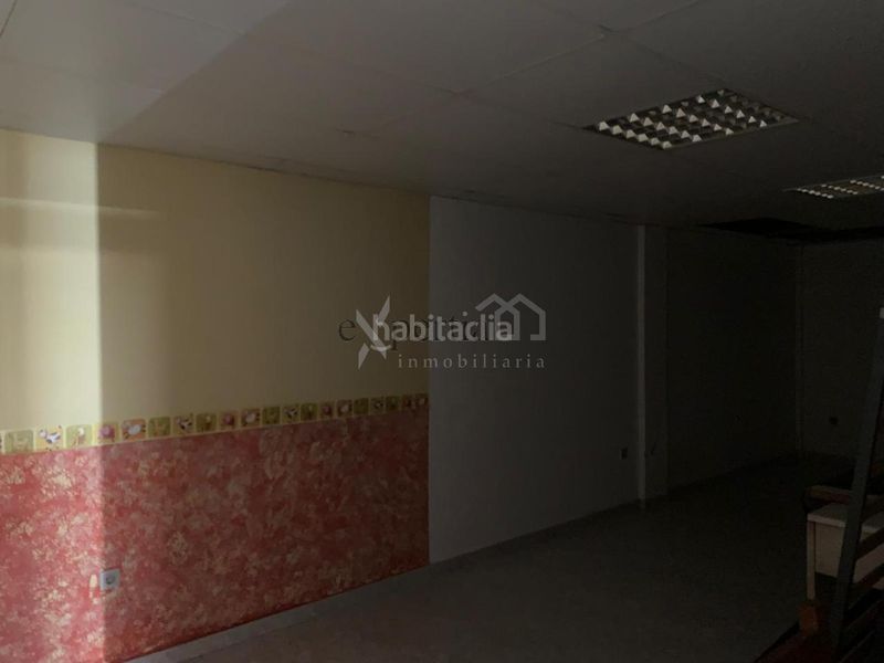 Foto ac8471cb-2f2f-4035-b36d-7fe4de8a4141. Planta baixa a Boiro