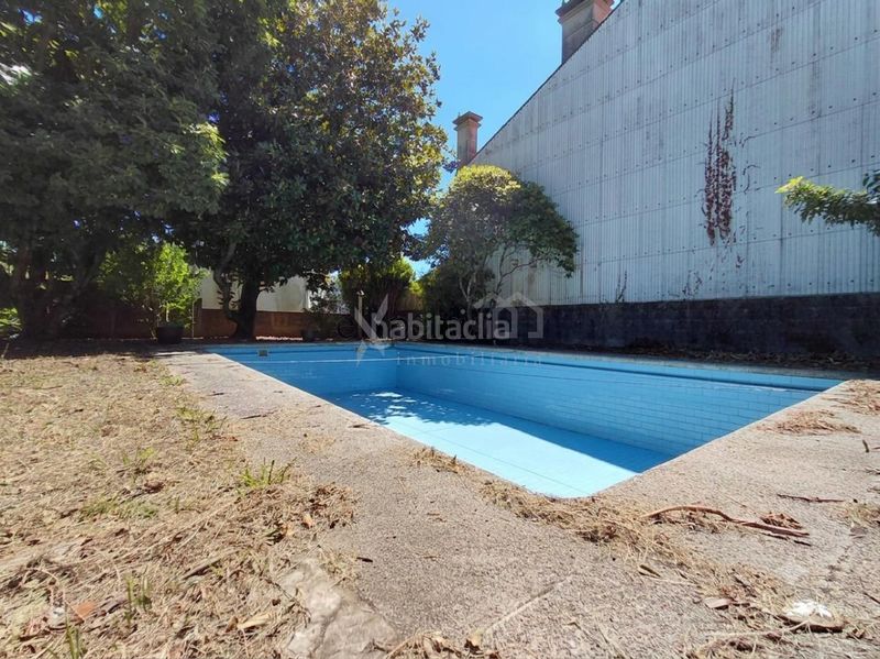Foto 834b1da3-aa0a-4433-b6f9-5be0a5e93ec3. Casa amb calefacció aparcament piscina a Rianxo