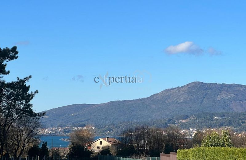 Foto 7a184a16-7945-4355-80f9-3705731904de. Terreny residencial a Boiro