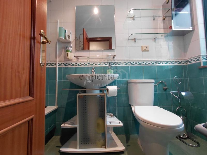 Foto 5dcff1d4-291c-4095-a7d7-8ba4cbc6dce5. Etagenwohnung mit heizung parking in Pobra do Caramiñal (A)
