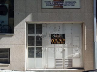 Locale commerciale in Boiro