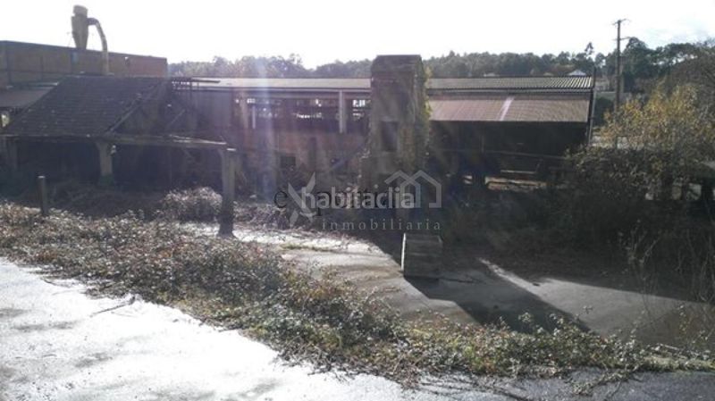 Foto 866e2009-051c-4b54-83a2-6f1a8364a70d. Nave industrial en Boiro