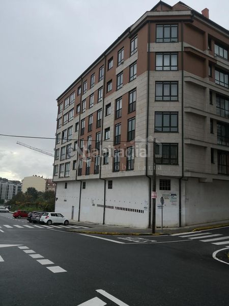 Foto 2b26157c-5b3f-439f-a052-88097b6103a6. Local comercial a Boiro