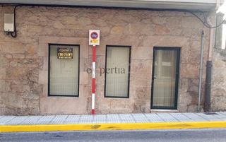 Miete Geschäftsraum in Boiro