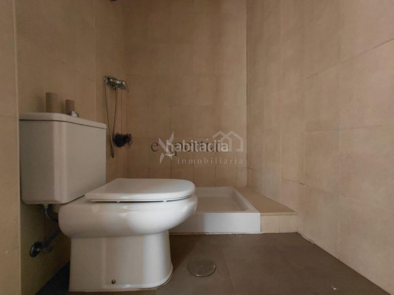 Foto 848f568d-9257-4251-b193-5a9841b65a08. Àtic amb calefacció aparcament piscina a Boiro