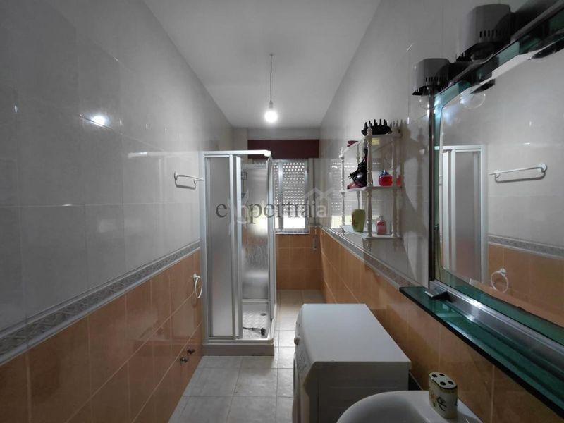 Foto 9e3d4021-912f-41cc-a6c3-5162b09230c8. Rent flat with heating parking in Boiro