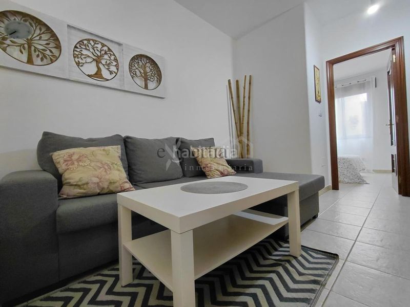 Foto ee11b3c0-9f72-44f5-803f-3deaeb4860d0. Rent flat with heating parking in Boiro