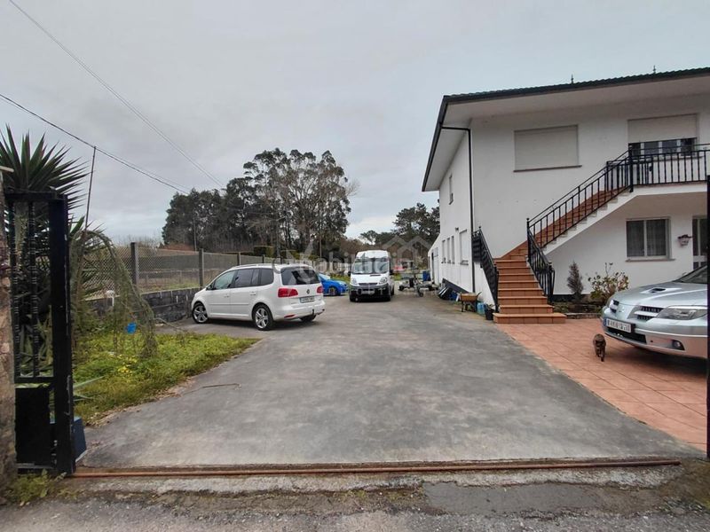 Foto 2db79fa9-c67e-42d5-95e7-62d9fba054a7. Rent flat with heating parking in Boiro