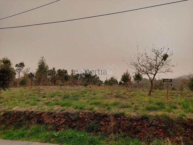 Foto 50a7dbd4-5cf3-47ac-a35b-f52f382ce924. Terreno residencial en Pobra do Caramiñal (A)