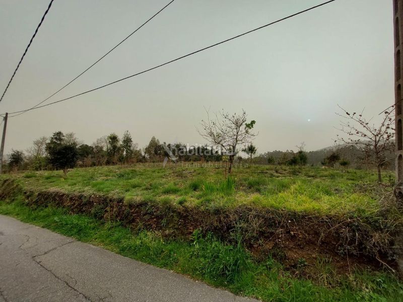 Foto a48fa0a4-9a13-4562-ad73-0dd897e015b5. Terreno residencial en Pobra do Caramiñal (A)