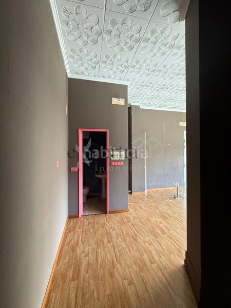 Foto 092ab34b-1a87-42f8-88d4-e33b236e4189. Local comercial en Boiro