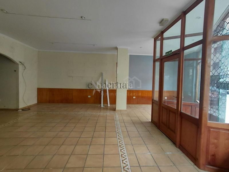 Foto 862ef328-88a5-4319-a3ac-3c1b14b1cde7. Lloguer local comercial a Boiro