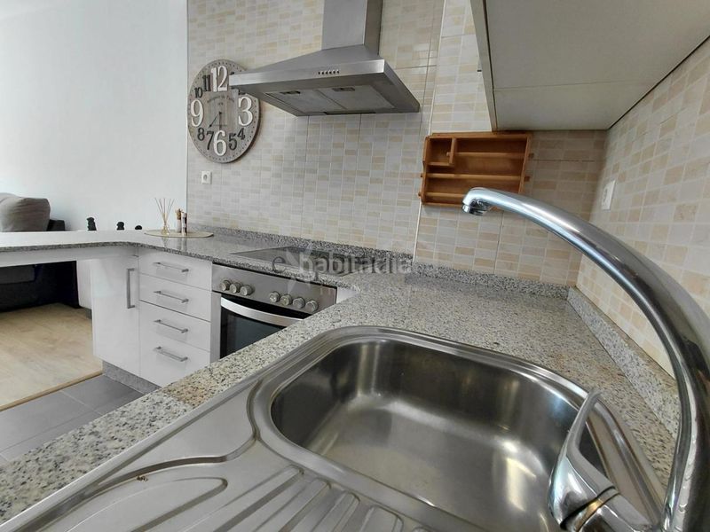 Foto 758b583f-db25-4407-9a8d-385cd70648f6. Piso en Boiro