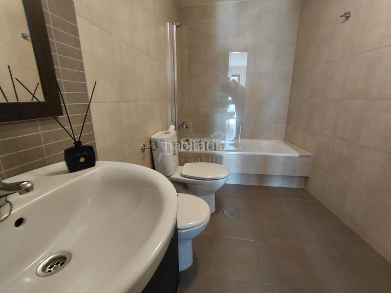 Foto 7eea8dab-5bed-49cd-ac8b-f731e9d8adce. Piso en Boiro