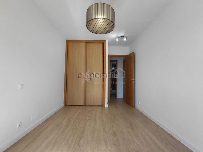 Foto 81610034-ae3b-497c-aebd-74b826e40aba. Piso en Boiro