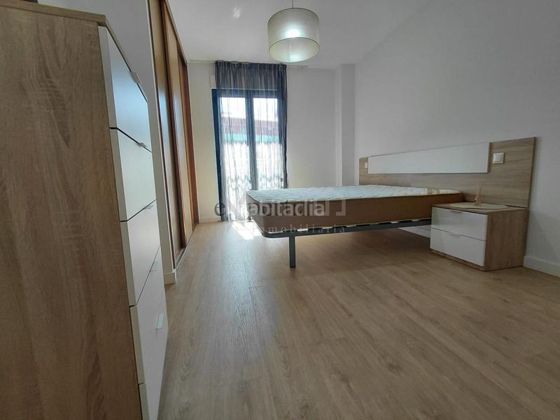 Foto cb1a9ff2-d277-47d2-8d3c-abe10b820f7b. Piso en Boiro