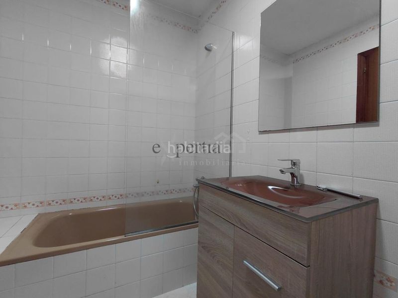 Foto 733e17b7-91cf-413c-aa69-ed9c0e824d4d. Appartement avec chauffage parking dans Boiro