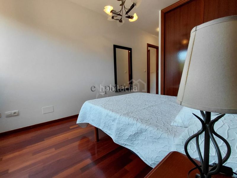 Foto 6a92c1f9-2ec0-4065-b4d7-6464cf7a5093. Rent apartment with heating parking in Boiro