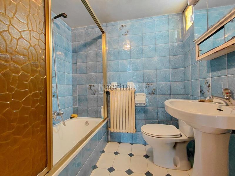 Foto 48075f96-a214-451c-89a4-daba284a69f8. Casa en Boiro