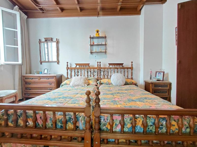 Foto 77a63080-2ba5-4e75-86a4-adeff6a3cc8c. Casa en Boiro