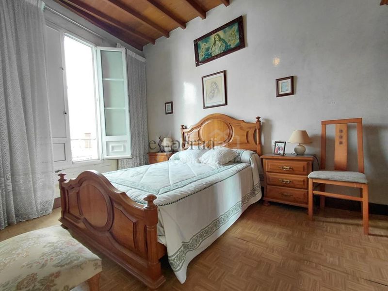 Foto c912ef83-6b6e-45b5-a205-2265d0be3e08. Casa en Boiro