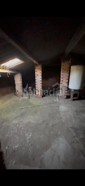 Foto 00dcc98e-ad0e-41ac-94c2-a9b402f28d15. Casa en Boiro
