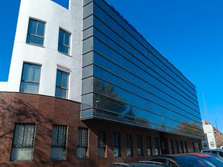 Location Bureau à Calle periodista fernando gómez de la cruz 17