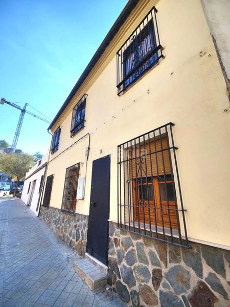 Foto 63ab8a3a-ff09-40d4-8a3a-e35c1ee25a41. Alquiler casa en San Ildefonso Granada