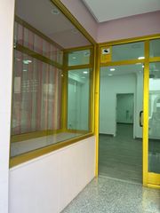 Local Comercial a Calle Francisco Pizarro 32