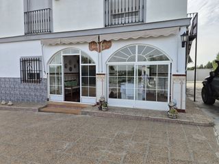 Chalet  Calle el aparejo 4. Gran chalet con piscina, hipotecable