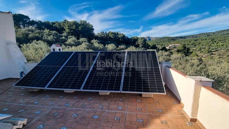 Foto 4529cbef-dc94-42a1-b4b1-d91066b79301. Masia amb aparcament piscina a Perelló (El)