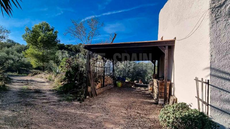 Foto a8669473-92f2-47b9-9094-1699094b74cd. Masia amb aparcament piscina a Perelló (El)