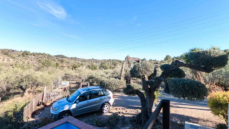 Foto c0132e39-ed8d-4a68-9f4b-f538b7aad468. Masia amb aparcament piscina a Perelló (El)