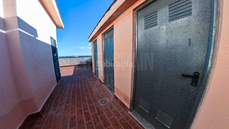 Foto a3f221fe-3346-4dc3-904b-4adaf6d588f9. Flat in carrer pau casals 19 in Ampolla (L´)