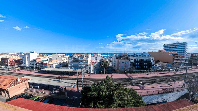 Foto e510bad6-313d-45c4-9110-33e031e36338. Flat in carrer pau casals 19 in Ampolla (L´)