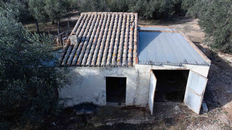 Foto 09656f9c-5444-4b06-81f4-b90faf2232ab. Masia a n/a a Roquetes