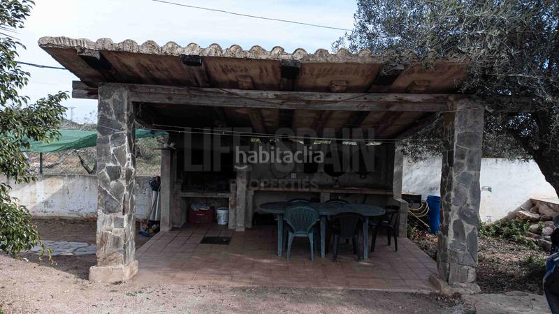 Foto 015fd047-c2df-4ad8-b4e5-08399866bb6a. Masia amb xemeneia aparcament piscina a Zona Hospital Amposta