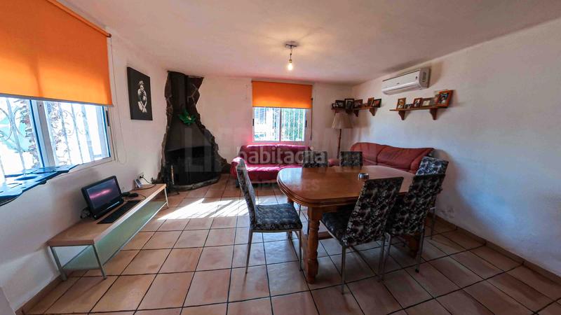 Foto 33155be6-1929-45dc-adb9-7059334dc68a. Masia amb xemeneia aparcament piscina a Zona Hospital Amposta