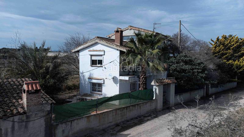 Foto 4d40afad-5d93-41ae-a827-1dc6df780ac2. Masia amb xemeneia aparcament piscina a Zona Hospital Amposta