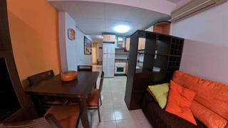 Pis a Carrer ramon llull 17. Encantador apartamento, planta baja de 2 dormitorios en el coraz
