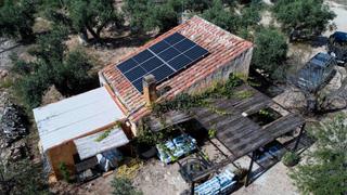 Masia a Roquetes. Encantadora finca rústica con  agua y electricidad