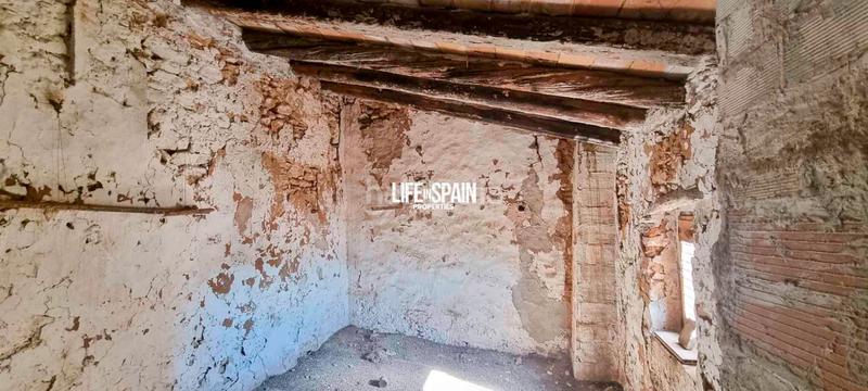 Foto f34dd938-1e57-4aec-b0ff-f0411ffe2fa1. Maison dans carrer del montsià 27 dans Masdenverge