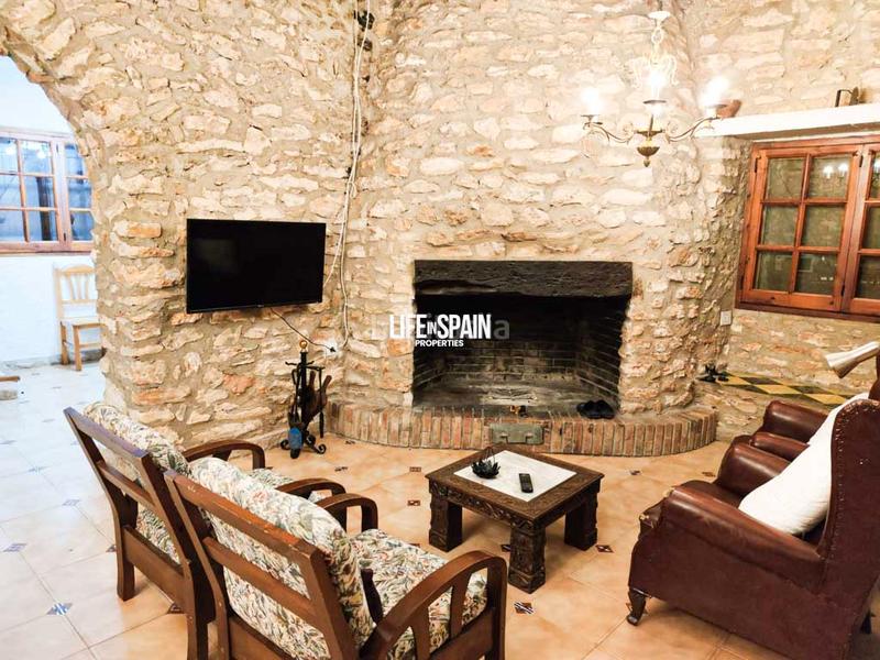 Foto ce41f72d-aebf-49cb-976d-cd481dc41e51. Country house in Vinallop Tortosa