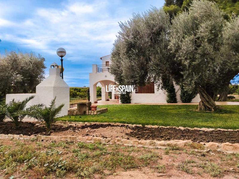Foto dbd4f637-6040-48b8-93de-8fd02cacef25. Country house in Vinallop Tortosa
