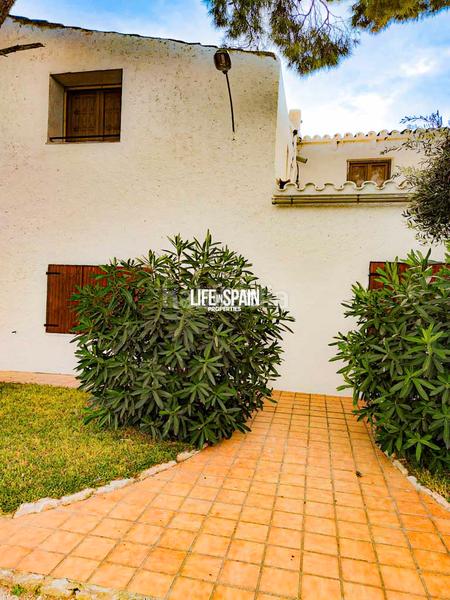 Foto fc1d093d-7288-42f3-b071-3c3d380bf18e. Country house in Vinallop Tortosa