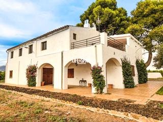 Country house in Vinallop. Oportunidad única para adquirir una propiedad con encanto en un