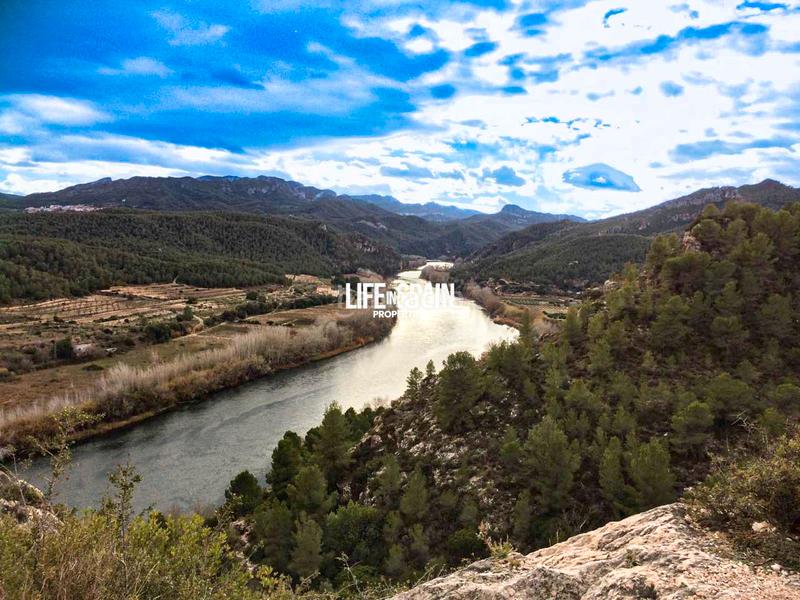 Foto 22e27901-404c-41cd-a563-0967737bb174. Chalet in n/a in Ginestar