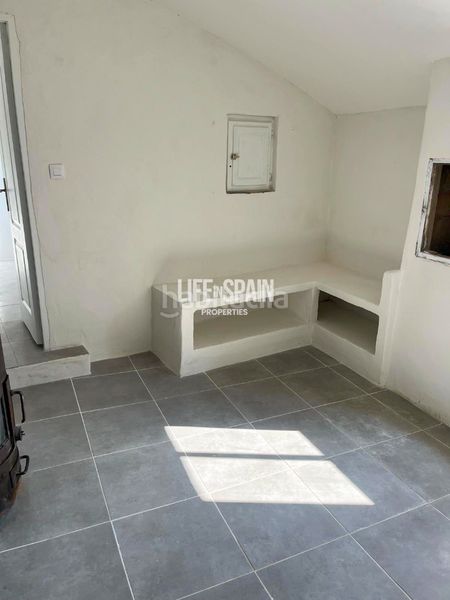 Foto 246b47ee-65f6-4b76-8d15-05c73e02ae93. Masia a n/a a Urbanitzacions Tortosa