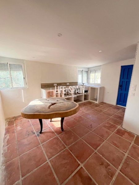 Foto 68b274a1-0398-4f71-8a64-92dfd3223be8. Masia a n/a a Urbanitzacions Tortosa