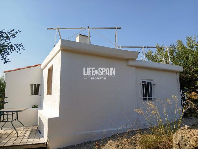 Foto b67bc868-38bb-4ffe-9959-85ad8e6b61f8. Masia a n/a a Urbanitzacions Tortosa